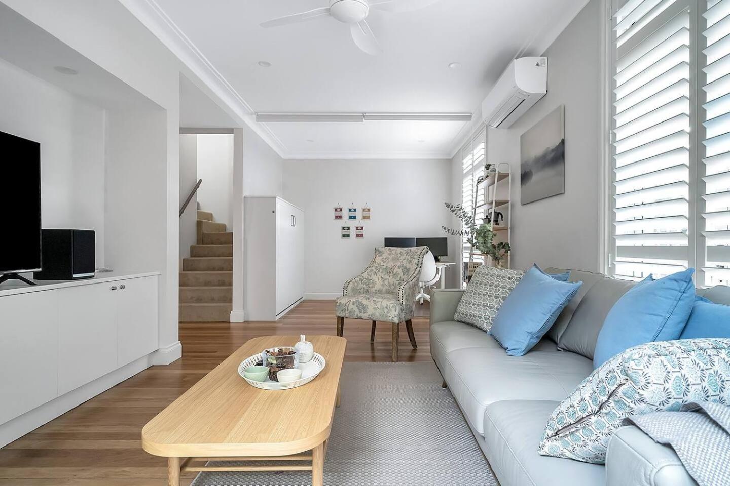 The Newtowner - In The Heart Of Newtown! *